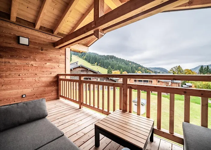 Ardelle - By Emerald